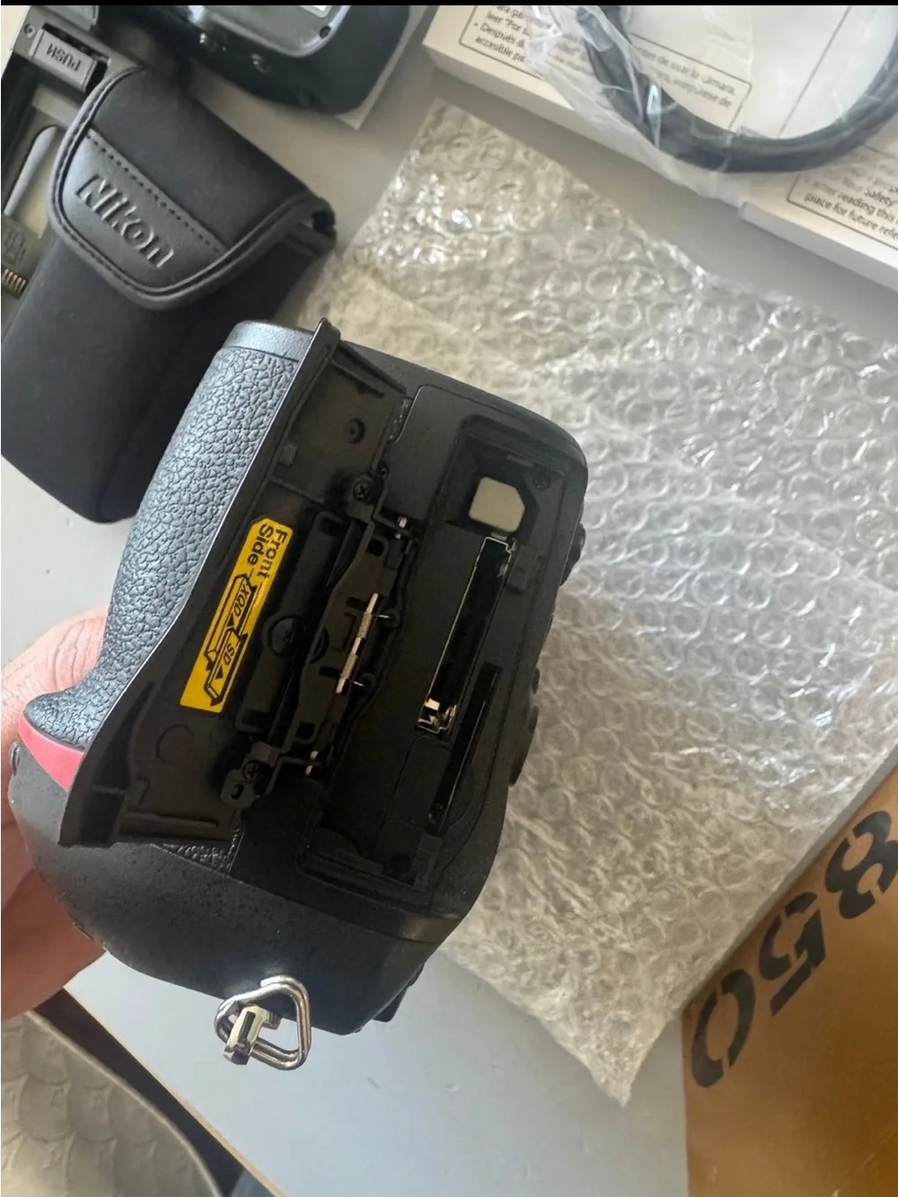 Nikon D850 DSLR Camera Body in Black
